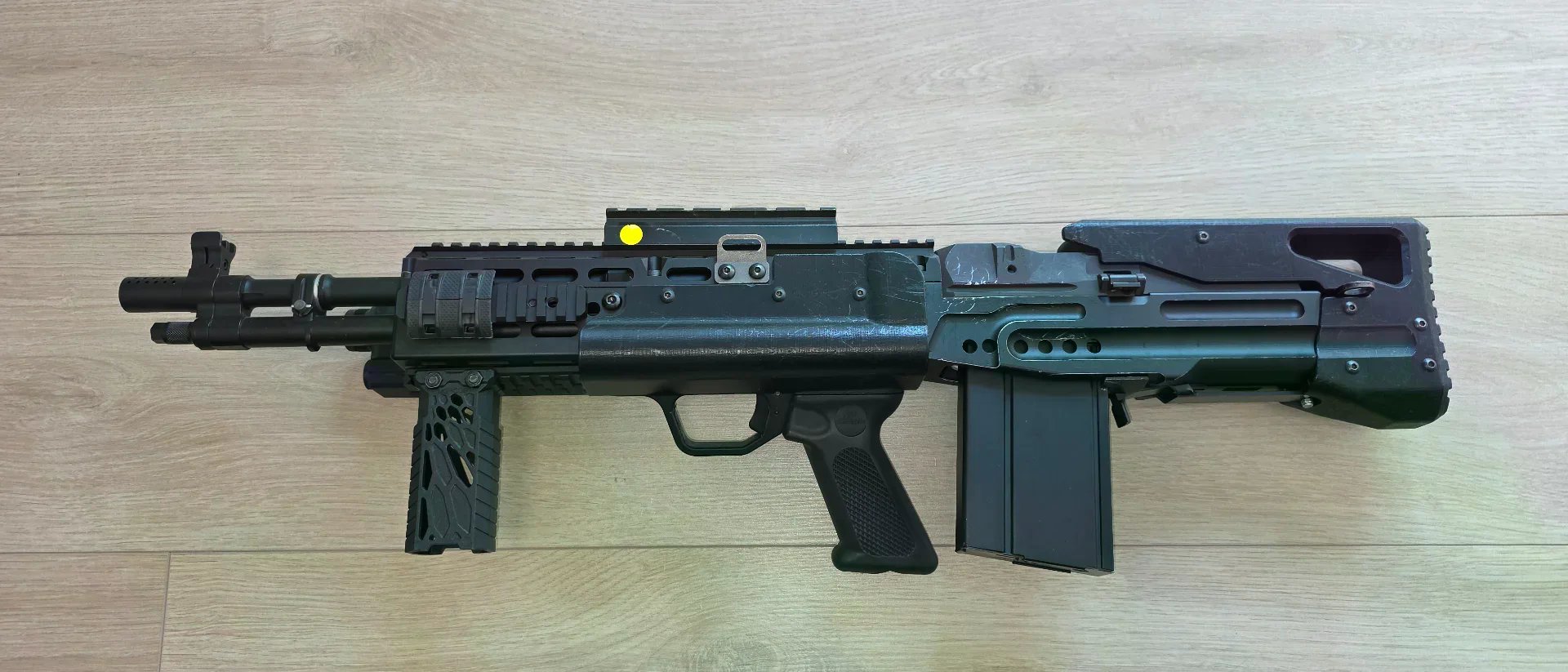 G&G+亞龍工作室 M14 EBR Bullpup 生存遊戲 精準射手步槍 展示照